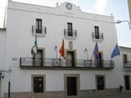 La falta de secretaris i interventors amenaça la gestió de centenars de petits ajuntaments